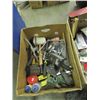 Image 1 : BOX OF ASSORTED TOOLS