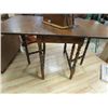 Image 2 : VINTAGE DROP LEAF TABLE - GATE LEG - 1920-30'S