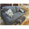 Image 2 : COUCH - BLUE/GREY - CONDO SIZE WITH ACCENT PILLOWS