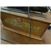 Image 2 : GRAMAPHONE STYLE CASSETTE RADIO PLAYER - 110VOLT