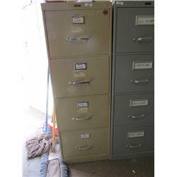 METAL FILING CABINET - 4 DRAWER