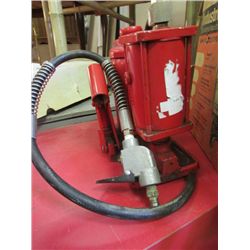 AIR OVER HYDRAULIC BOTTLE JACK