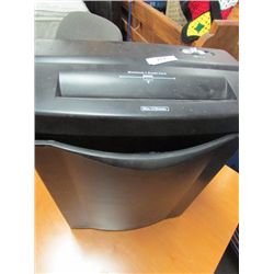 PAPER SHREDDER AND CONTENTS - DOES UP TO 12 SHEET