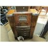 Image 1 : VINTAGE UPRIGHT RCA VITOR CONSOLE RADIO - CONSIGNOR SAYS IT WORKS
