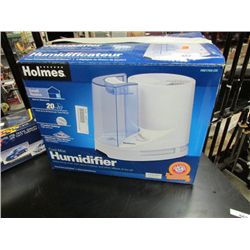 HOLMES HUMIDIFIER AND TABLE LAMP