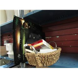 BASKET COLLECTABLES & PICTURES