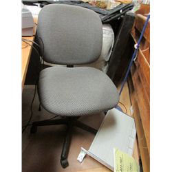 GAS LIFT OFFICE CHAIR - GREY