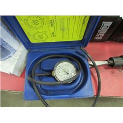 GAS TESTER - IN CASE