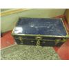 Image 1 : BLUE SHIPPING TRUNK