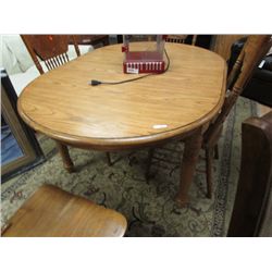 OAK DINING TABLE & LEAF