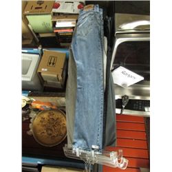 LOT OF ASSORTED USED PANTS