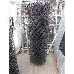 PLASTIC COATED CHAIN LINK FENCING - 4' X 32'