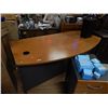 Image 1 : EXECUTIVE OFFICE DESK