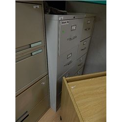 METAL FILING CABINET - 4 DRAWER