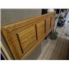 Image 1 : OAK QUEEN HEAD BOARD