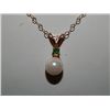 Image 2 : NECKLACE - 10K GOLD PEARL AND EMERALD NECKLACE