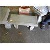 Image 1 : CONCRETE - BENCH - SMALL