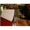 Image 1 : TABLE LAMP - BRASS