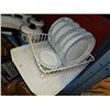 Image 1 : DISH RACK WITH CORELL DISHES