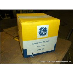BOX: GE SEALED BEAM LAMPS