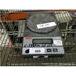 OHAUS E 4000 DIGITAL SCALE