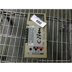 FLUKE 8022A MULITMETER