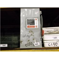 CUTTER-HAMMER 30AMP HEAVY DUTY SAFETY SWITCH