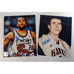 2 NBA 8 x 10 color Autographed photos.  Damon Stoudemire & Bob Pettit.