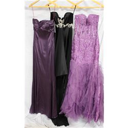 Lot [3] DRESSES:  [1] Stephen Yearick purple gown, size 6, [1] YOL ?? Black gown, size 6 and [1] Jov