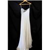 Image 1 : Lot [1] DRESS: [1] White bridal gown, size 10