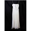 Image 1 : Lot [1] DRESS: [1] Yolanda gown with gather bust, size 10
