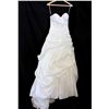 Image 1 : Lot [1] DRESS: [1] Sweetheart bubble dress, size 8
