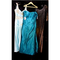 Lot [3] DRESSES: [1] Stephen Yearich gown, size 14, [1] Teal gown, size 14, [1] Roosched with gold g