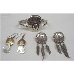 Bear's Paw Bracelet & 2 Pairs of Earrings