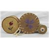 Image 2 : 3 Iriquois Birch Bark Lidded Round Boxes