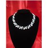 Image 1 : 16 INCH 250CTW SIOPAO FLAT BLACK & WHITE PEARL NECKLACE