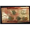 Image 2 : 207.1999 U.S. Mint Set. Original as issued.