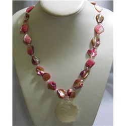 350CTW PHILIPPINE BABY PINK MOTHER OF PEARL NECKACE WIT