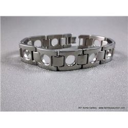 Polished Stainless Steel Large Link Bracelet Weight: 65.2 Grams