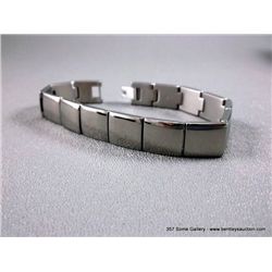 Polished Titanium Flat Link Bracelet Weight: 30.1 Grams