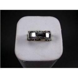 14K White Gold Band Ring w/ Diamond Cut Engraving Edge Sz 9 3/4-Marked HL Weight: 14 Grams Retail: $