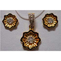 4.180g Earring and Pandent Set of Diamond 0.34 Ctw in 18kt Yellow Gold