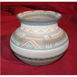 Navajo Pottery, Lori Smith