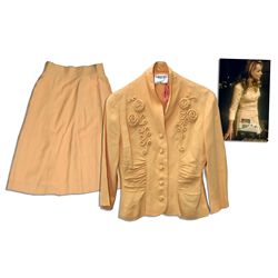 Helent Hunt Wardrobe From Woody Allen's 2001 Crime-Comedy ''The Curse of the Jade Scorpion''