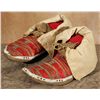 Image 2 : Northern Plains Beaded and Quilled Moccasins