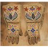 Image 1 : Santee Sioux Beaded Gauntlets