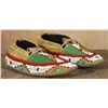Image 1 : Northern Plains Beaded Moccasins