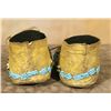 Image 8 : Two pairs of Arapaho Moccasins