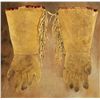 Image 2 : Crow Beaded Gauntlets