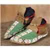 Image 2 : Sioux Beaded Moccasins